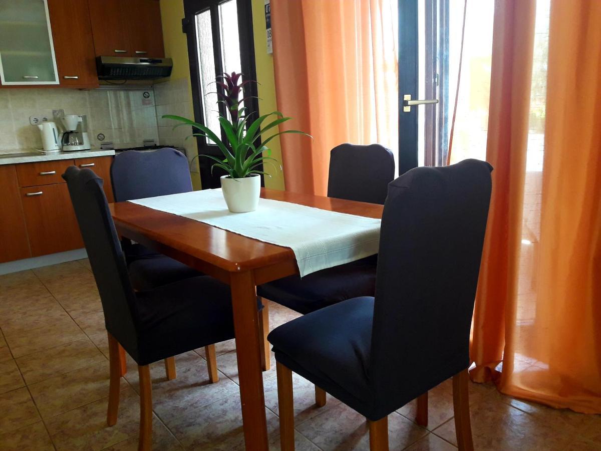 Apartments Angela Žbandaj Екстериор снимка