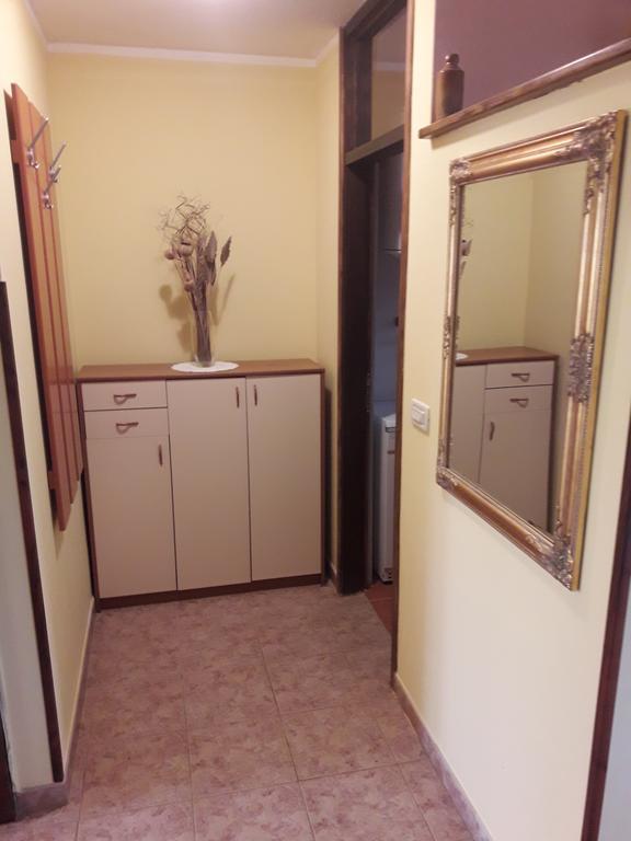Apartments Angela Žbandaj Екстериор снимка