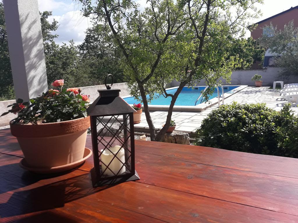 Apartments Angela Žbandaj Екстериор снимка